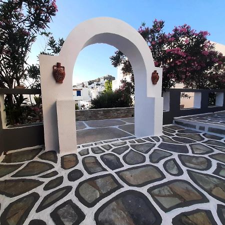 איוס חורה George'S Place מראה חיצוני תמונה