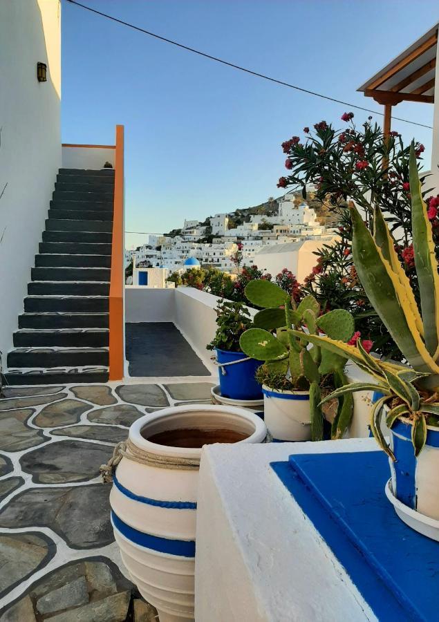 איוס חורה George'S Place מראה חיצוני תמונה